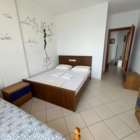 Apartment Blue Sky *